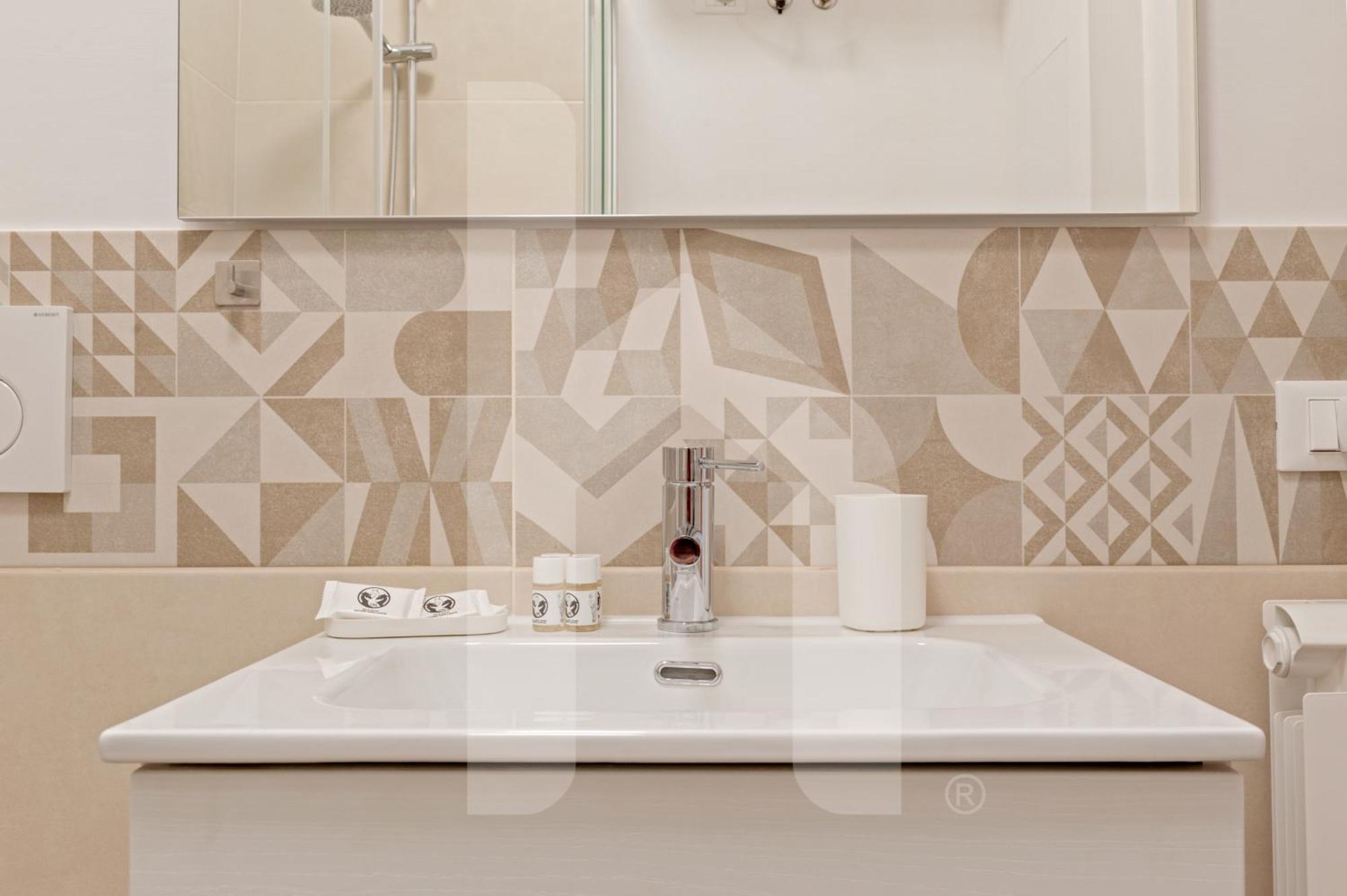 Homiday- New Apt- Free Parking- Aeroporto - Ospedale Pisa Bagian luar foto